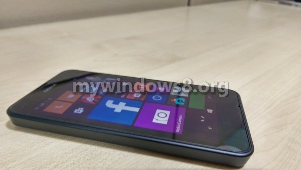 Lumia 630 Front View