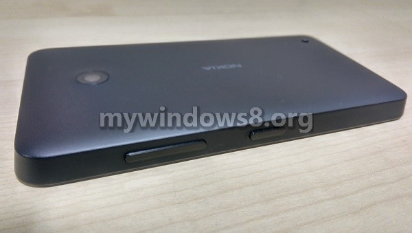 Lumia 630 Side View