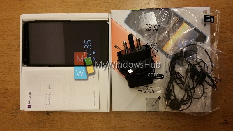 Unboxing Lumia 640